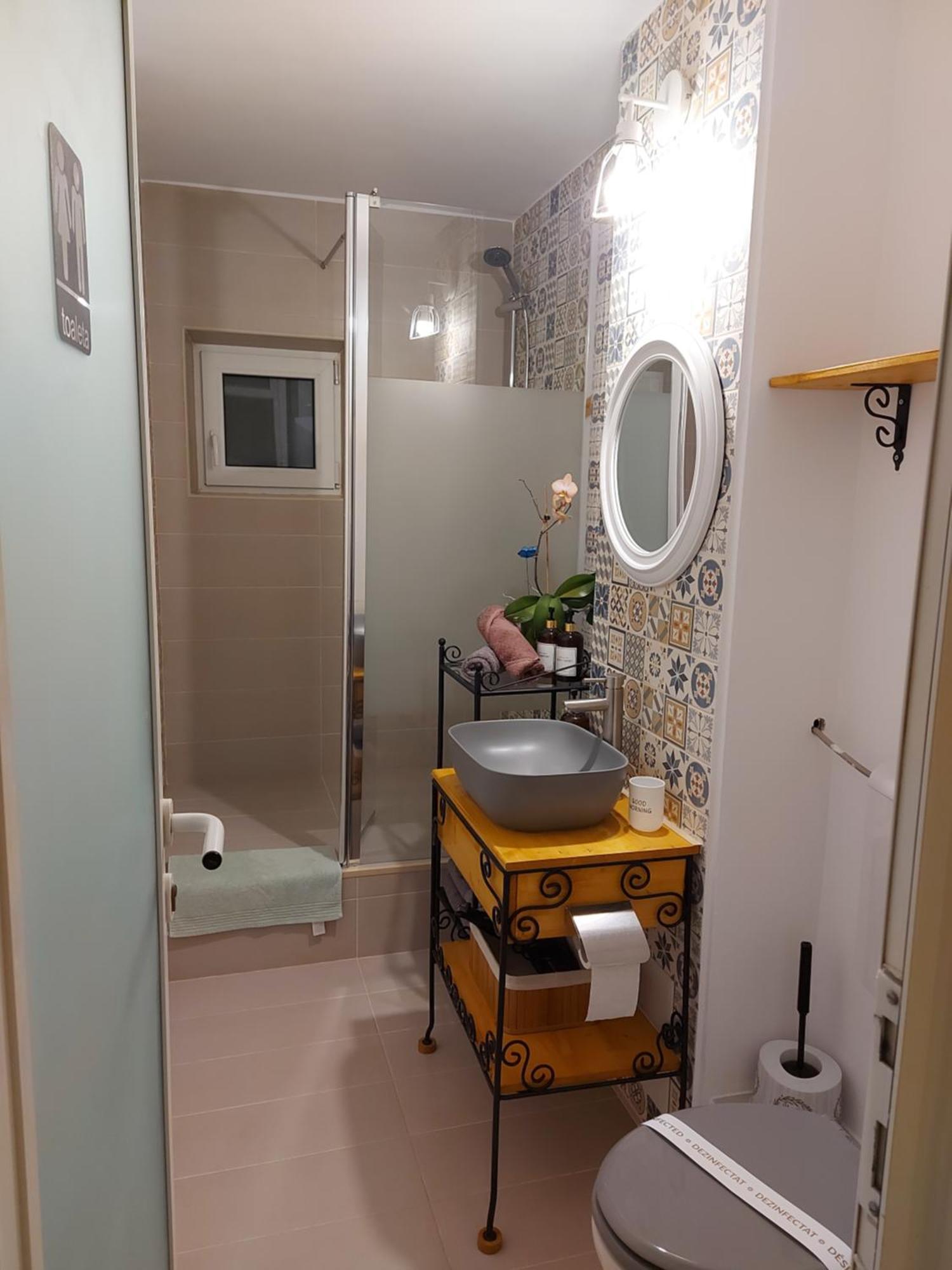Central Lala Apartament Apartment Брашов Екстериор снимка